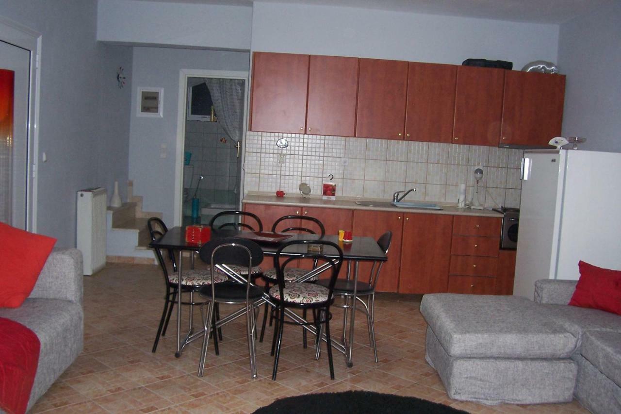 Christina'S House Apartment Nea Iraklitsa Ngoại thất bức ảnh